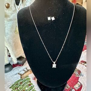 Dazzling Silver Pendant and Earring Set (chain not included)